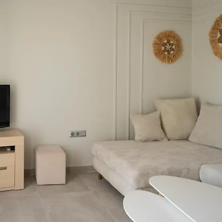 شقة فندقية Dion 3*