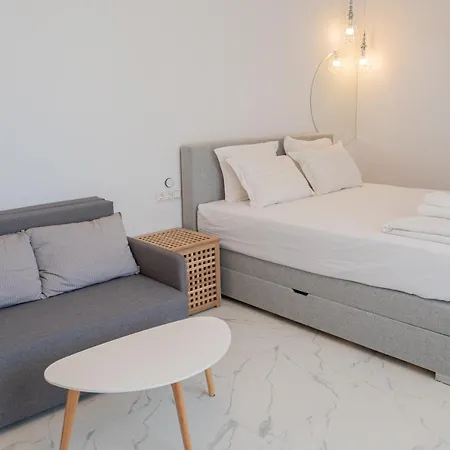 Dion Aparthotel 3*