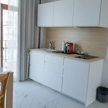 Aparthotel Dion 3*