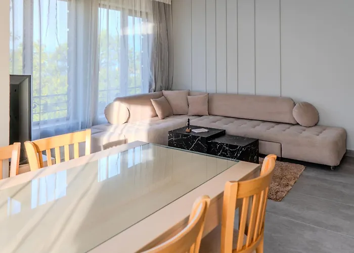 아파트호텔 Dion 3*